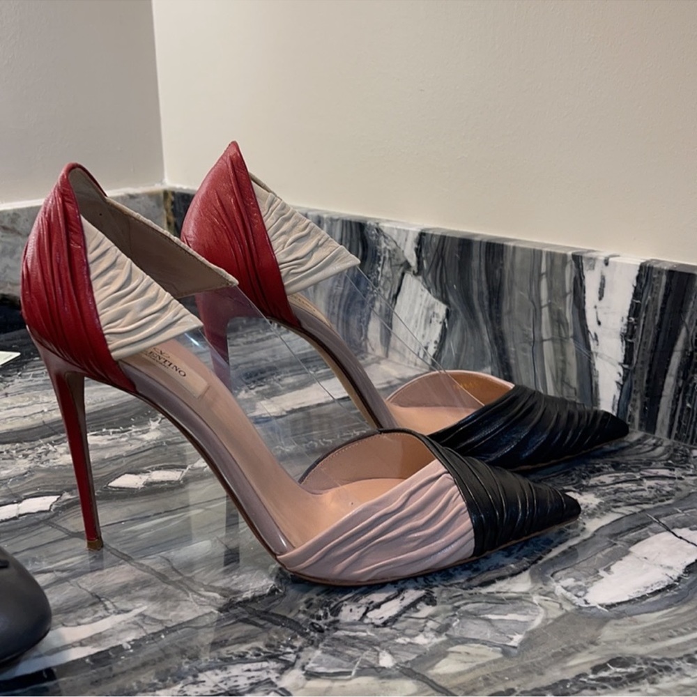 Valentino Pumps/High Heels